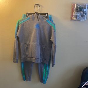 boys size large 14/16 Adidas gray sweat suit